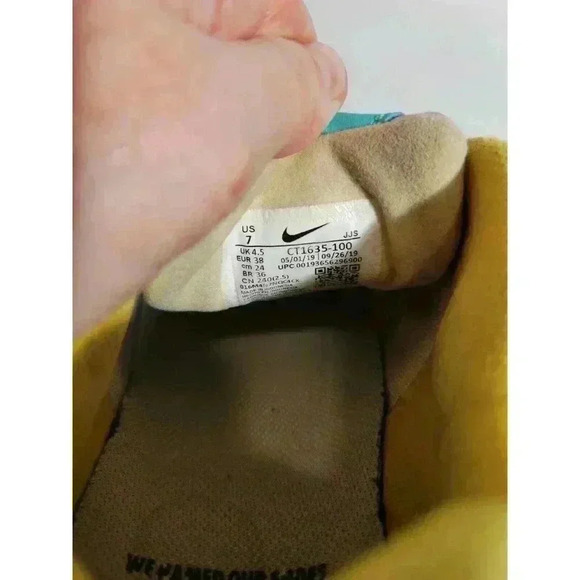 Nike Air Max 200 “Legend of Her” Women’s 7 With Keychain! - Picture 7 of 10